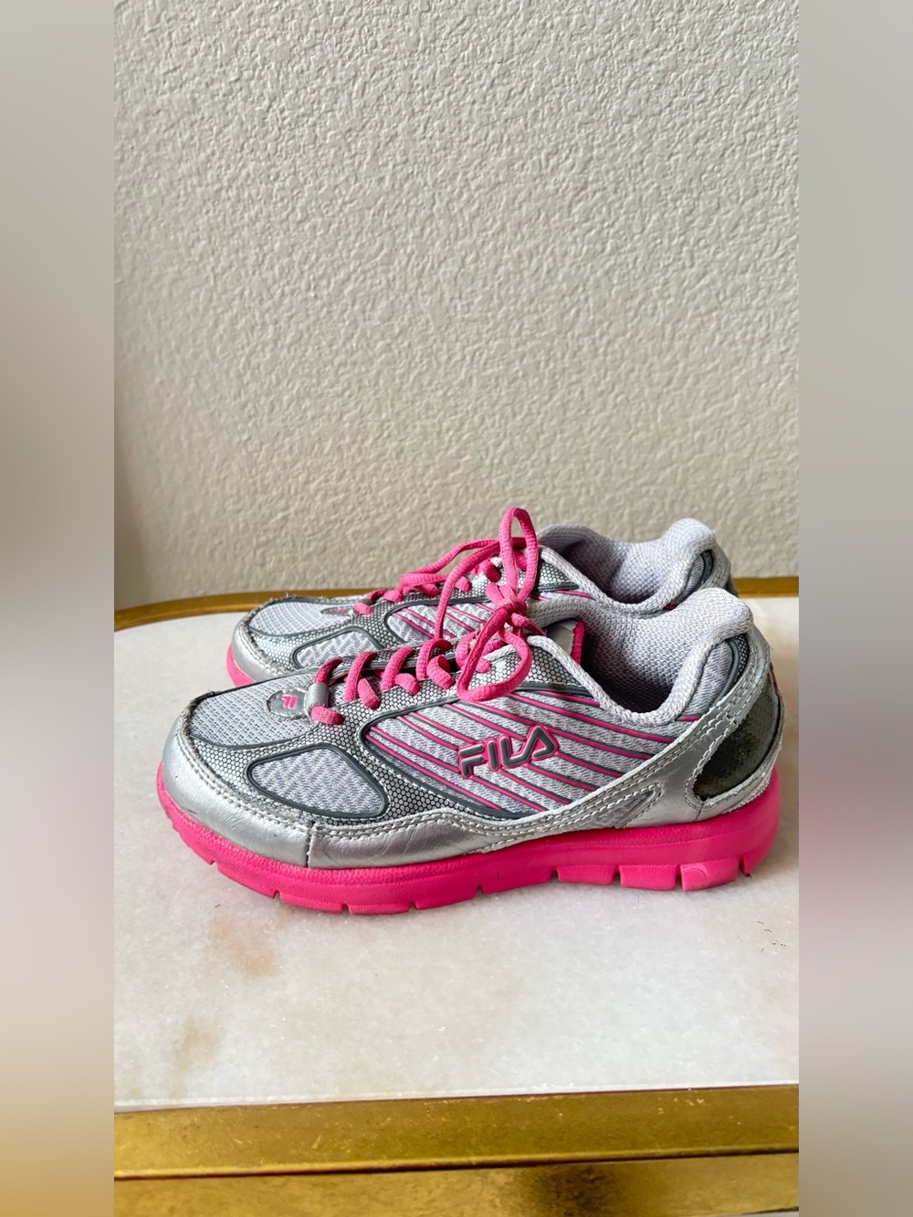 Fila Silver & Hot Pink Girl Athletic Sneakers size 2